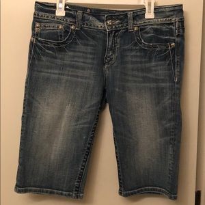 Miss Me Bermuda shorts